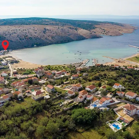 1 Bedroom Gorgeous In *