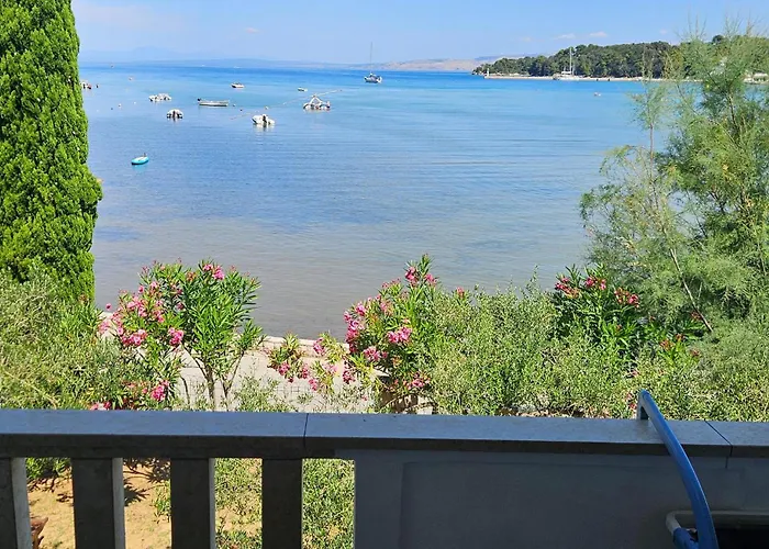 公寓 1 Bedroom Gorgeous In